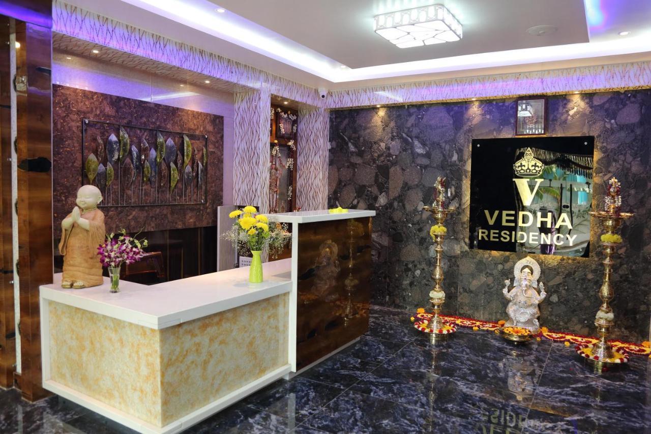 Vedha Residency Hotell Tiruvannāmalai Exteriör bild
