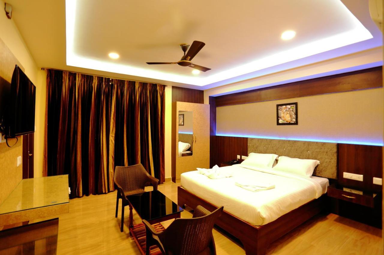 Vedha Residency Hotell Tiruvannāmalai Exteriör bild
