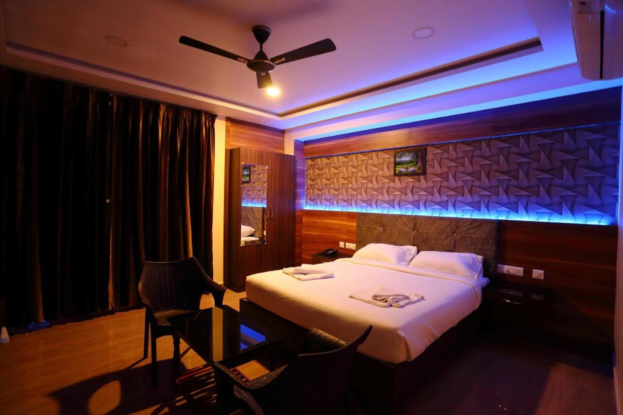 Vedha Residency Hotell Tiruvannāmalai Exteriör bild