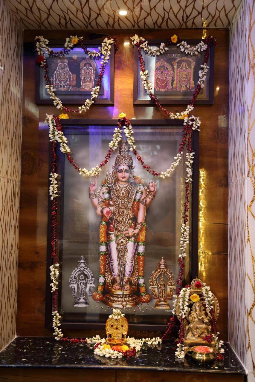 Vedha Residency Hotell Tiruvannāmalai Exteriör bild